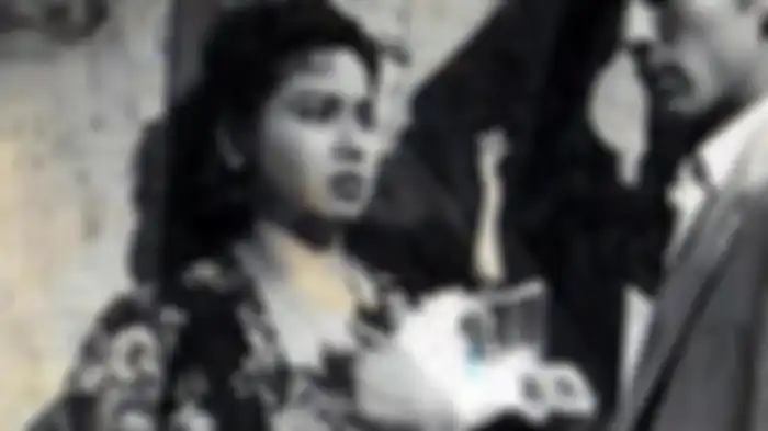 Laila Sari muda.  
