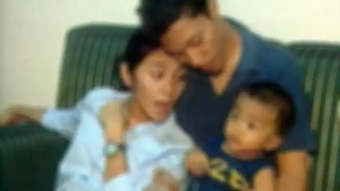 Enno dan sang mantan suami, Nayaka