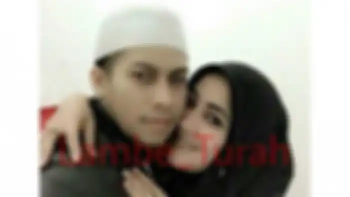 Umi Pipik dan Sunu Mata Band