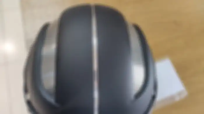 Tampak atas helm Zeus ZS218