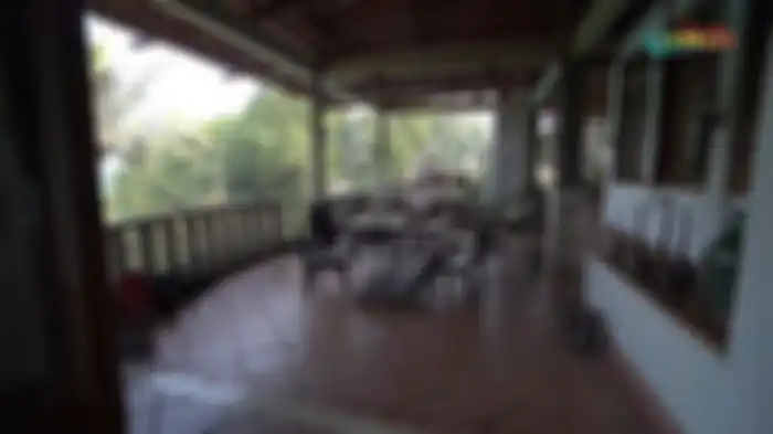 Villa ibunda Bams Samson di Puncak yang bergaya kolonial
