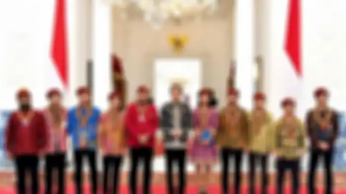 Angelo Wake Kako dan rekan-rekan di PMKRI diterima Joko Widodo di istana.