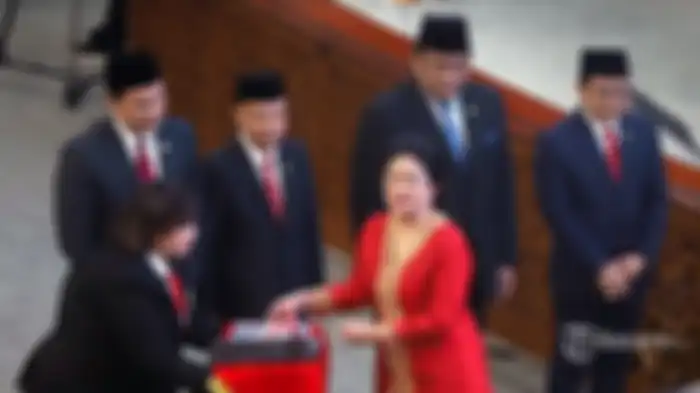 Puan Maharani resmi ditetapkan menjadi Ketua DPR periode 2019-2024 yang ditetapkan dalam rapat paripurna perdana DPR di komplek parlemen, Senayan, Jakarta Pusat, Selasa (1/10/2019).
