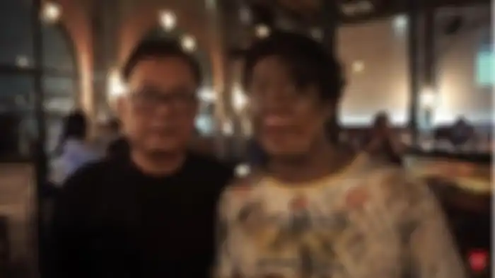 Andika Mahesa alias Babang Tamvan menyamar sebagai gelandangan.
