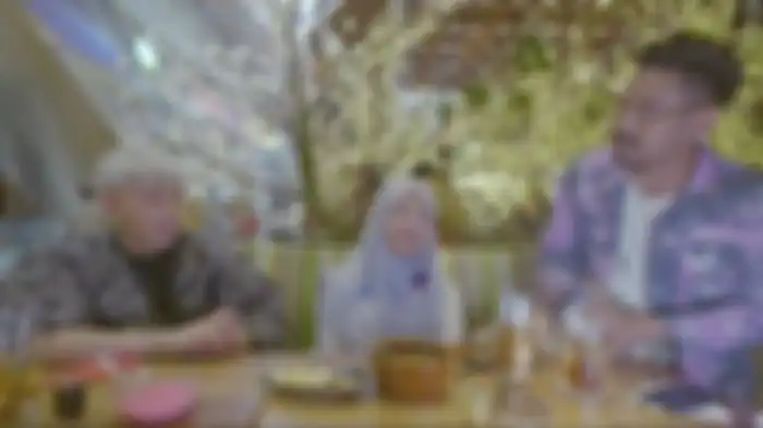 Roy Kiyoshi, Dephienna si Anak Indigo, dan Robby Purba