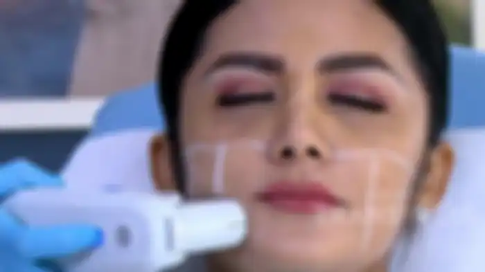 Krisdayanti lakukan perawatan demi wajah tetap kinclong