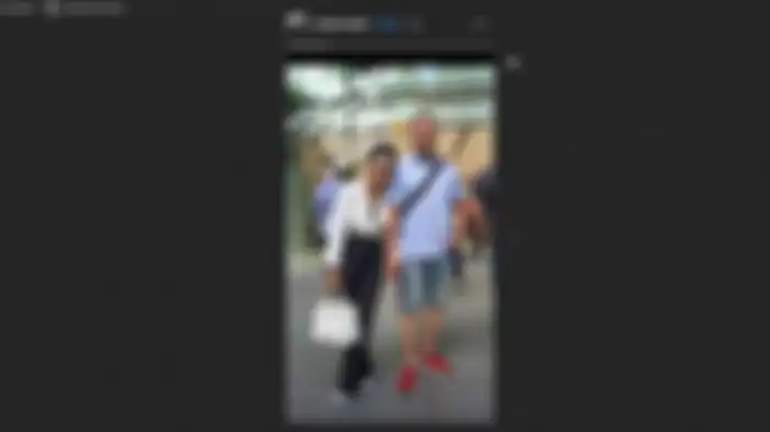 Krisdayanti dan Raul Lemos mengantre di depan Apple Store Singapura