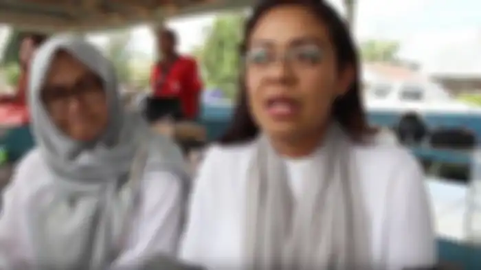  I Gusti Ayu Rai Dyana Dewi istri Ari Askhara