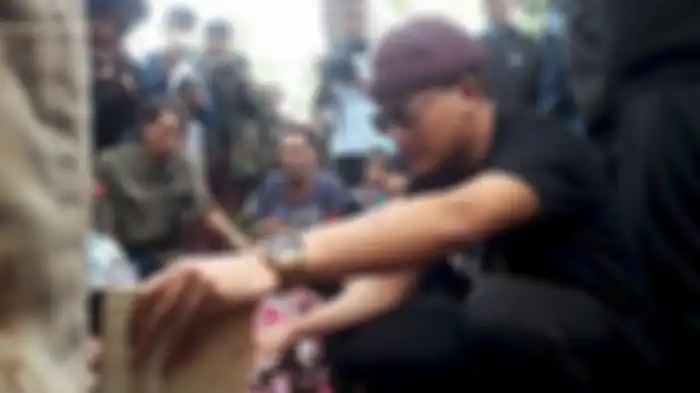 Proses pemakaman Lina Jubaedah, mantan istri Sule.