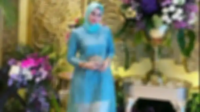 Postingan Fany Kurniawaty saat kondangan