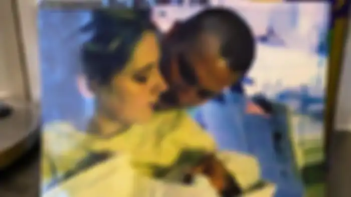 Foto anak yang dilahirkan Lauren