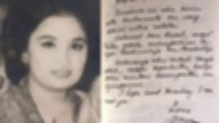 Yurike Sanger dan surat ucapan selamat natal dari Bung Karno. 