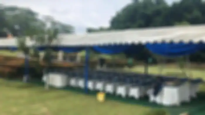 Tenda untuk pemakaman Ashraf Sinclair