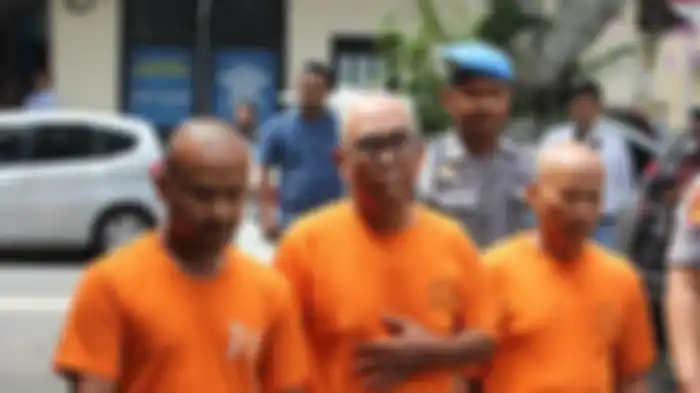Kepolisian Daerah Istimewa Yogyakarta menetapkan dua tersangka baru pada kasus kecelakaan air susur sungai sempor yang dilakukan oleh siswa SMPN 1 Turi. Total ada tiga tersangka yaitu IYA, DS, dan R 