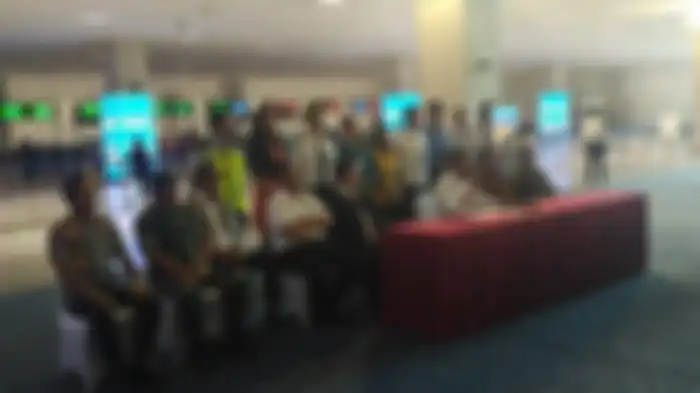 Presiden Jokowi tinjau tindakan pencegahan penyebaran virus corona di Bandara Soekarno Hatta