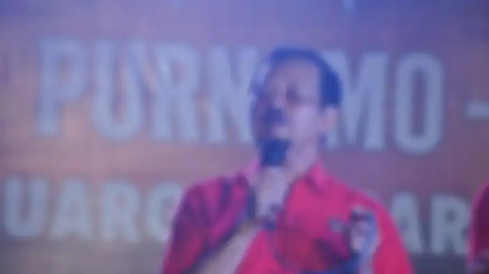 Achmad Purnomo menghadiri Deklarasi Dukung Purnomo-Teguh Keluarga Besar Bolo Juang & B_TP Laweyan di Suronalan RT 06 RW 08, Kelurahan Pajang, Kecamatan Laweyan, Solo, Rabu (8/1/2020). 