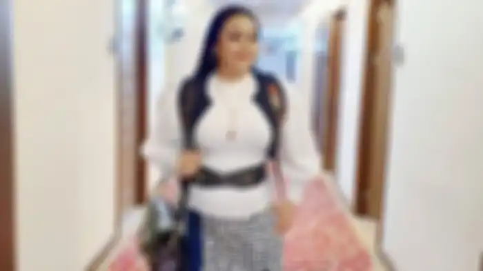 Yan Vellia istri Didi Kempot