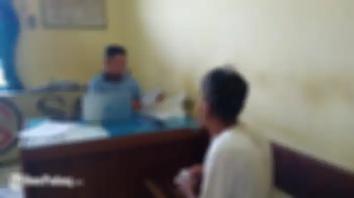 Kakek 71 tahun cabuli gadis 20 tahun hingga hamil akhirnya ditangkap polisi.
