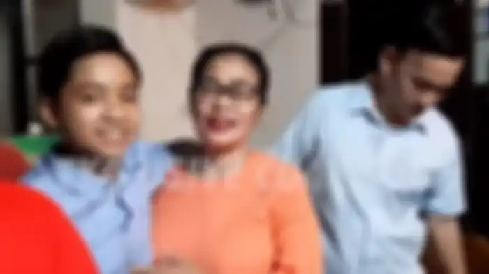 Kebersamaan Ibu Dita dengan keluarga Ruben Onsu