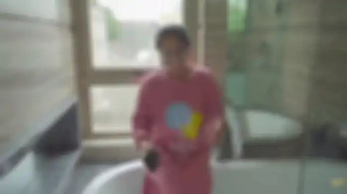 Kamar mandi utama dewi perssik