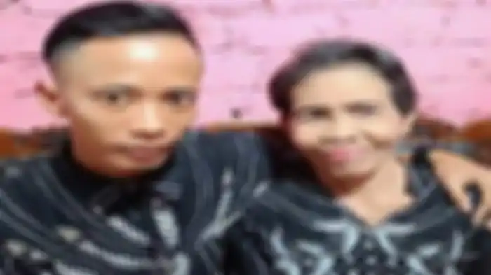 Ardi dan Mbah Gambreng