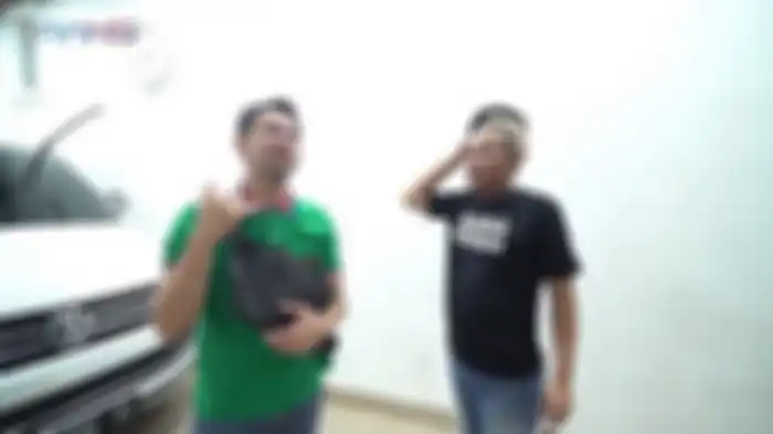 Raffi Ahmad ungkap bocoran dari Rizky Febian bahwa Sule mau jual rumah mewahnya.