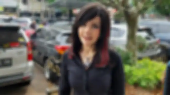 Barbie Kumalasari jadi pengacara