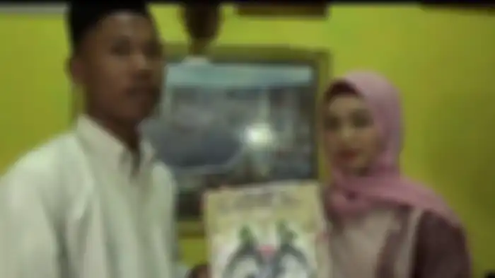 Sah! Pernikahan Viral Pria Asal Lombok Ini Nikahi Gadis Cantik dengan Mahar Sandal Jepit dan Segelas Air Putih, Sang Mempelai Wanita: Segini Aja Udah Cukup