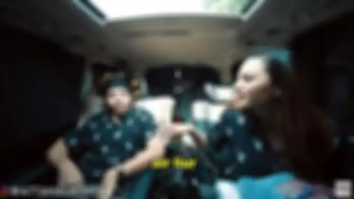 Aurel Hermansyah merasa geli dengan candaan kekasihnya sendiri Atta Halilintar, ditayangkan di YouTube Atta Halilintar, Selasa (21/7/2020). 