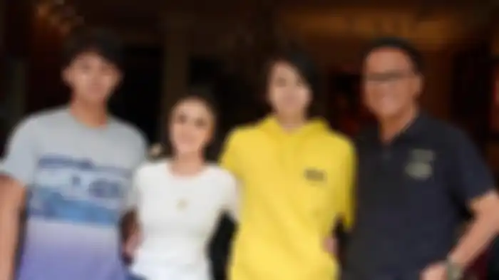 Kemarin Kepergok ke Psikolog Bareng, Kini Yuni Shara dan Henry Siahaan Lagi-Lagi Tampil Kompak demi Rayakan Ulang Tahun Anak, Rujuk?