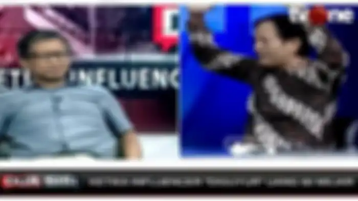 Perdebatan terjadi antara akademisi Rocky Gerung (kiri) dengan Staf Ahli Menteri Komunikasi dan Informatika Henry Subiakto (kanan), dalam Dua Sisi, Kamis (27/8/2020).