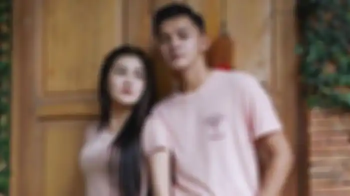 Nella Kharisma dan Dory Harsa 