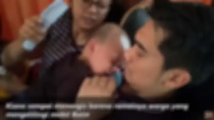 Kiano menangis ketakutan lihat kerumunan warga di rumah nenek Iro 