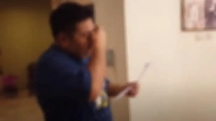 Kenta menangis saat berpamitan dengan keluarga Ruben Onsu 