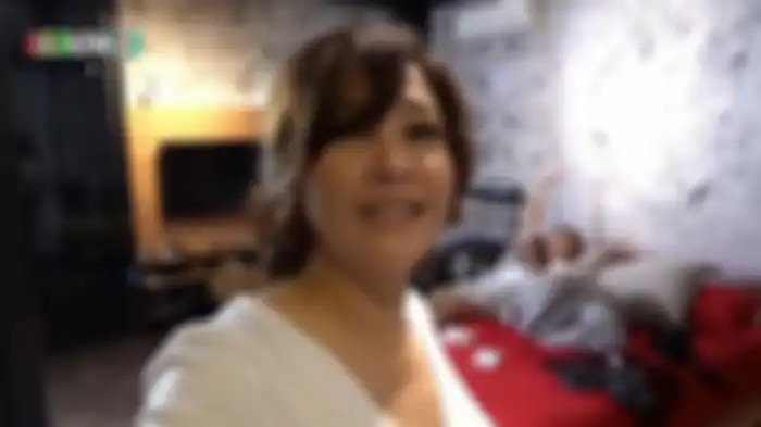 Maia Estianty pergoki Dul Jaelani yang tak keluar dari kamar seharian dengan tisu yang berserakan.