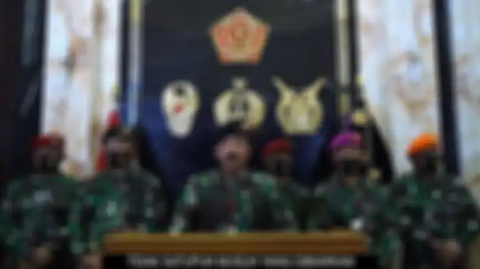 Panglima TNI Panglima TNI, Marsekal Hadi Tjahjanto pada Minggu (15/11/2020) mengumpulkan lima Komandan Komando Utama (jenderal perang TNI) di Mabes TNI Cilangkap, Jakarta Timur. 
