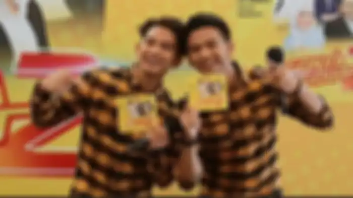 Rizki dan Ridho Syafaruddin angkat bicara soal mereka yang diajak mengisi suara di album Jagonya Dangdut 2 ini. 