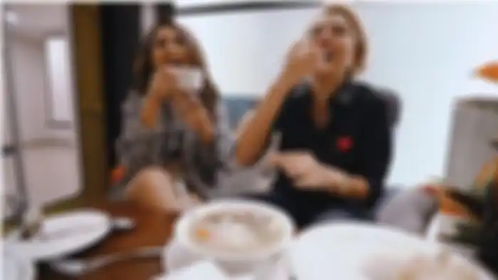 Nikita Mirzani dan Jenita Janet