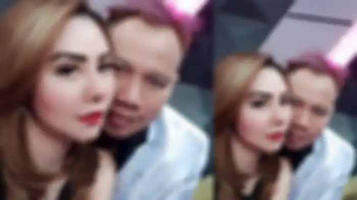 Foto kedekatan Vicky Prasetyo dan Femmy Permatasari 