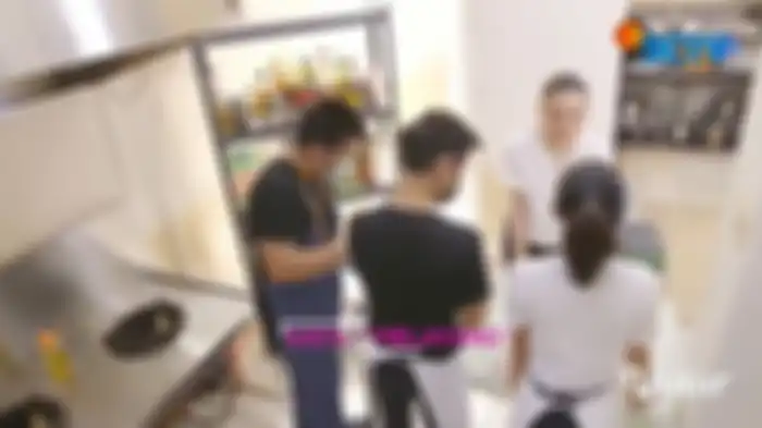 Dapur mewah Agnez Mo 