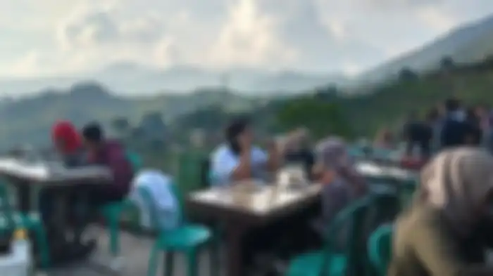 Ilustrasi tempat makan di Puncak, Jawa Barat. Foto struk makan mi instan di kawasan wisata Puncak membuat heboh di media sosial. Ternyata, ini fakta sebenarnya. 