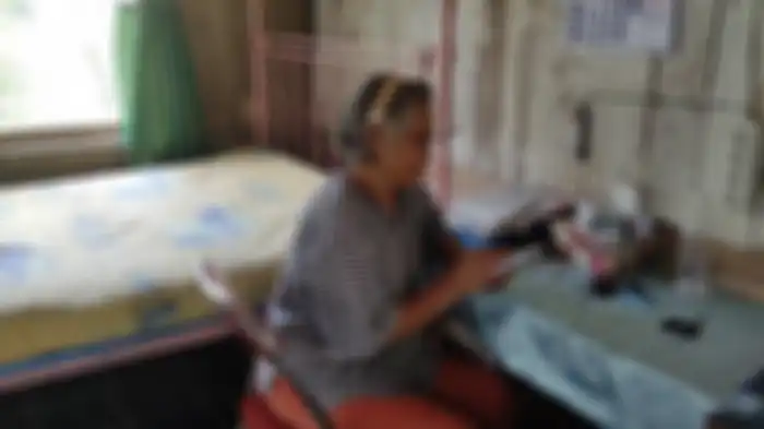 Peni di rumah tua tengah hutan Desa Prigi Kecamatan Sigaluh, Banjarnegara