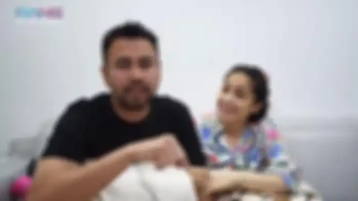Raffi Ahmad dan Nagita Slavina cerita pisah ranjang 2 minggu. 