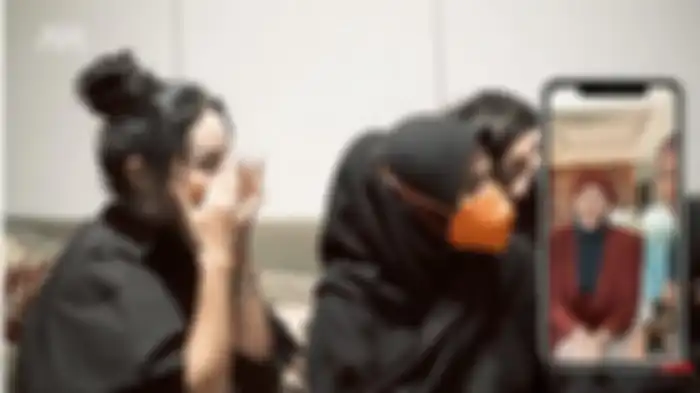 Momen saat Krisdayanti terharu di tengah sesi video call bersama orang tua Atta Halilintar