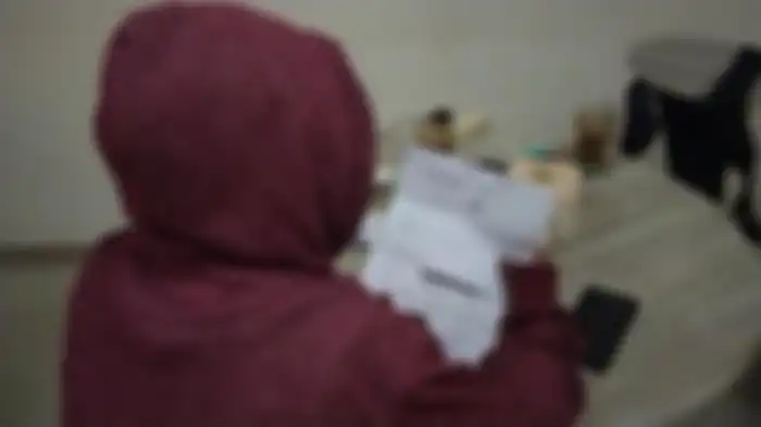 Y (30) saat ditemui di salah satu warkop di Kota Makassar, Kamis (14/11/2021) malam.