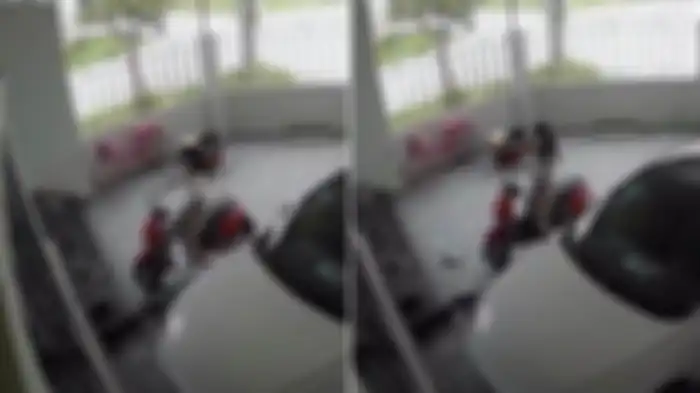 LT sang selingkuhan yang tertangkap kamera CCTV