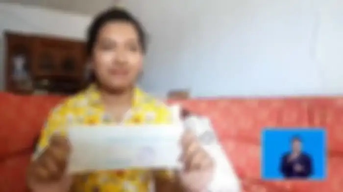 Riatus Solikhah (23) akhirnya bertatap muka dengan ibu kandungnya, Yeti, setelah terpisah sejak masih bayi