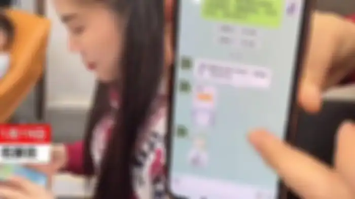 Viral gadis ini diejek karena sumbangan nikahannya kalah banyak.