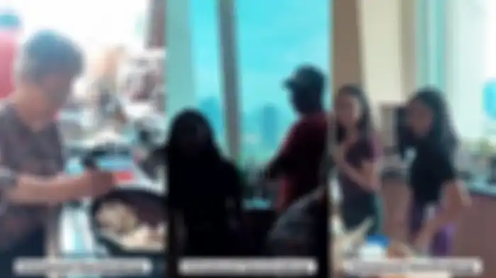 Dapur rumah Rini Yulianti 