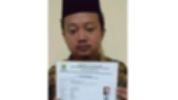 Tampang guru pesantren yang cabuli 12 santriwati, Herry Wirawan (HW)
